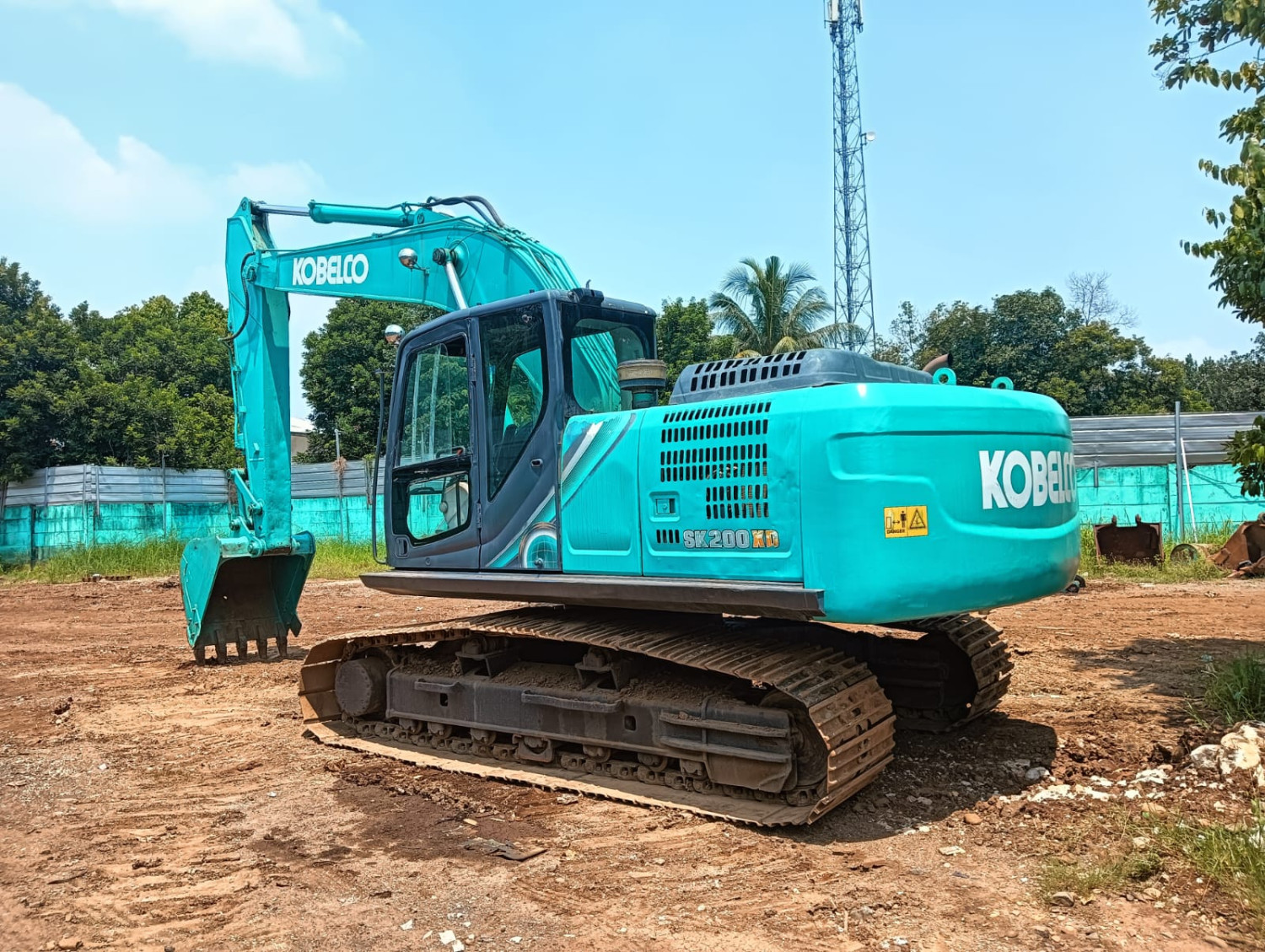 SK200-10 XDL