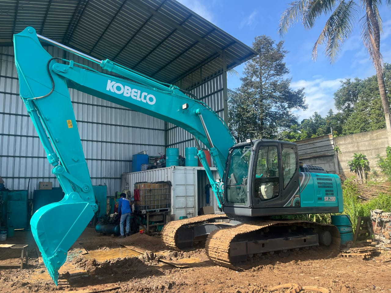 Kobelco SK200-10