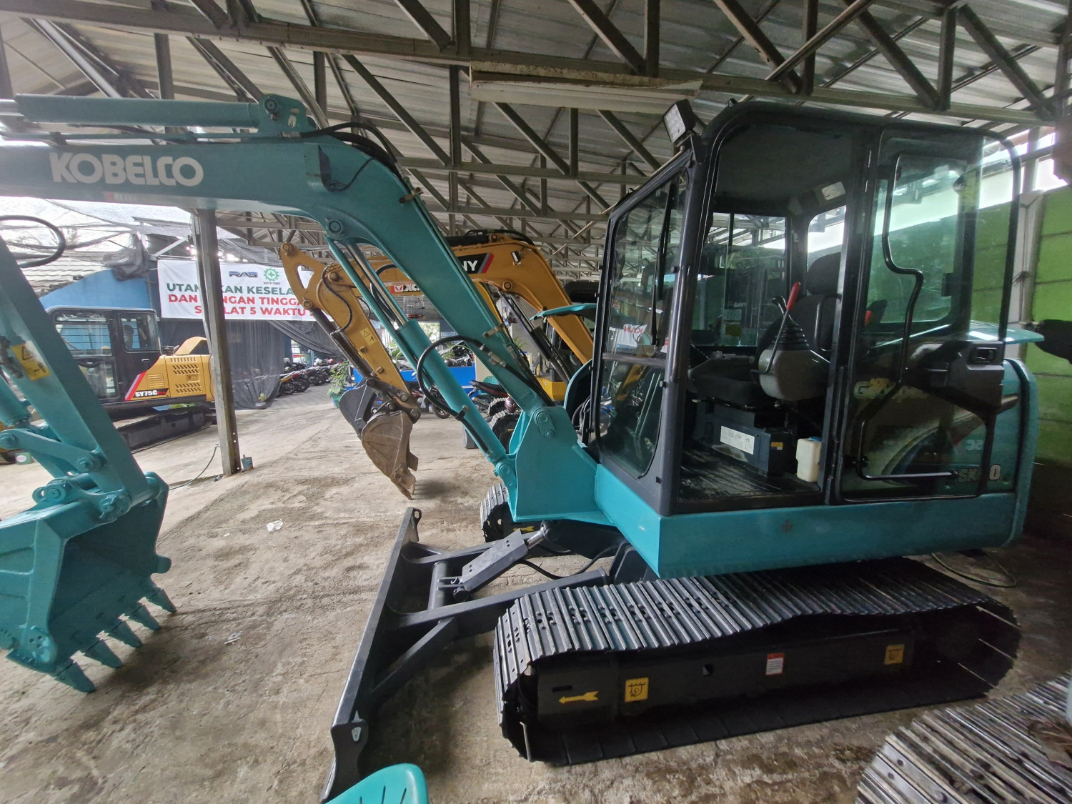 Kobelco SK 60